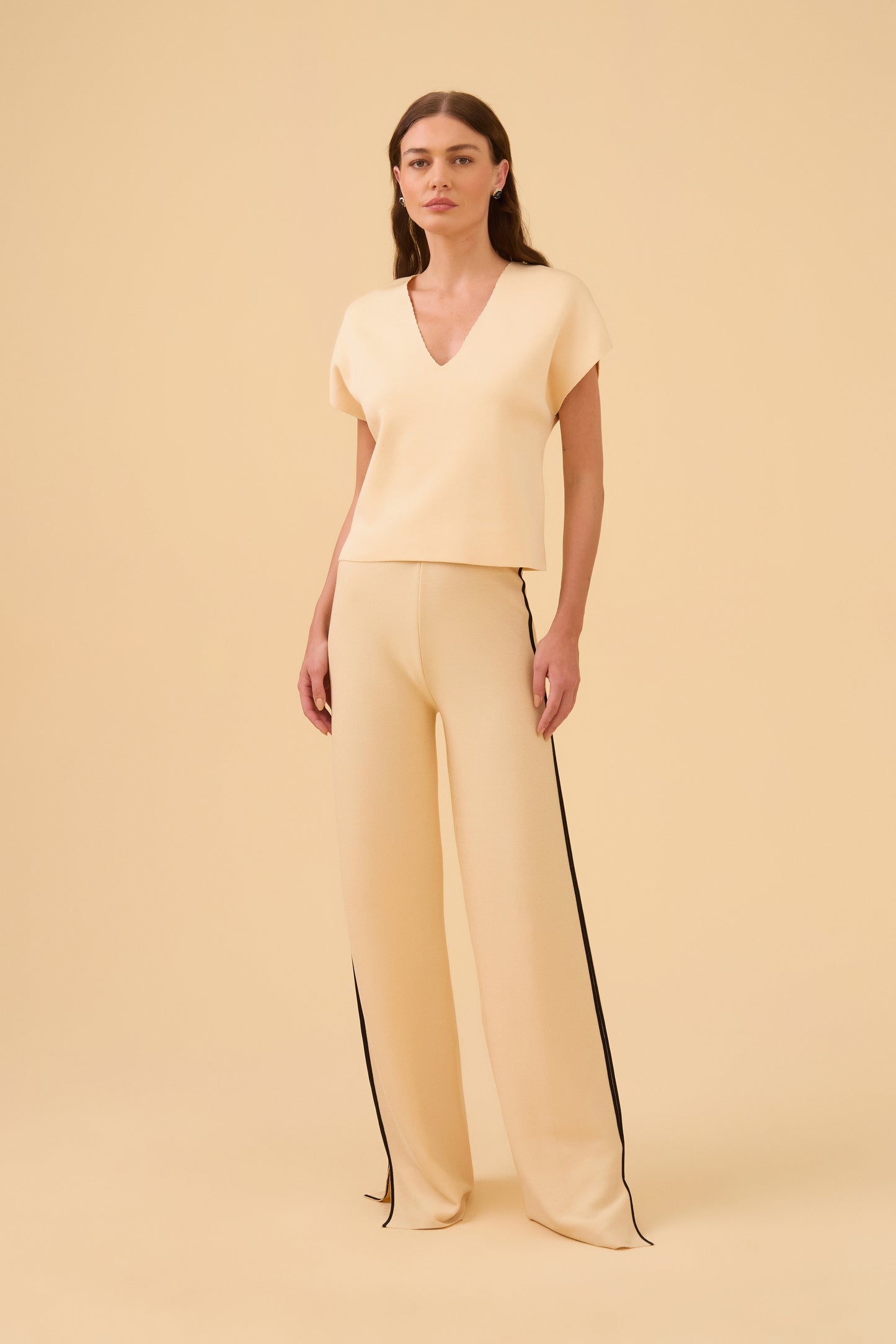 Blusa Manga Japonesa Em Tricot Bege Champagne