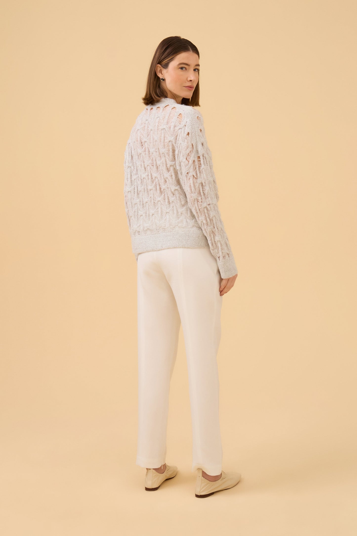 Blusa Manga Longa Ponto Cestaria Com Lurex Em Tricot Pérola