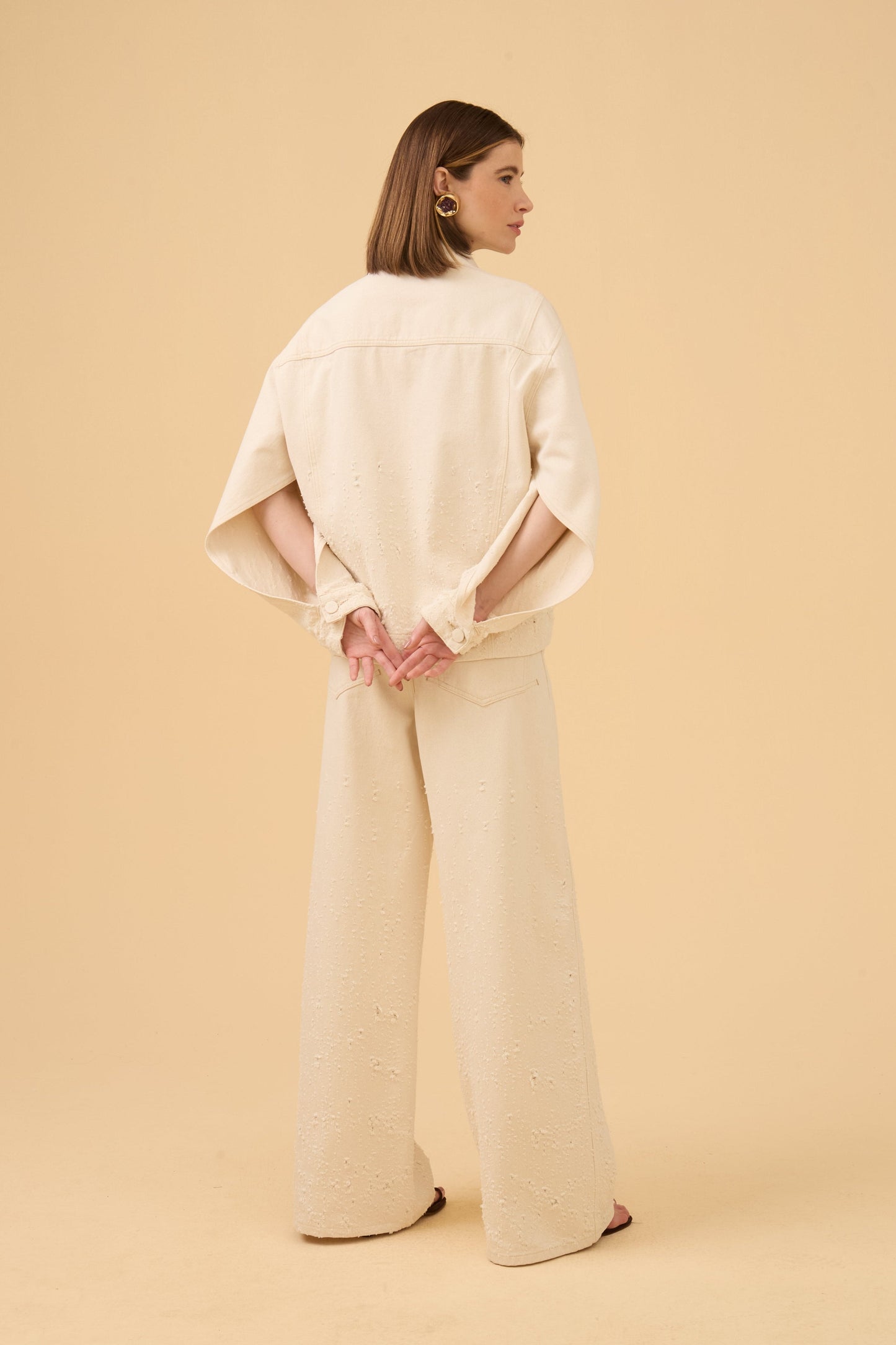 Calça Wide Puída Degradê Em Sarja