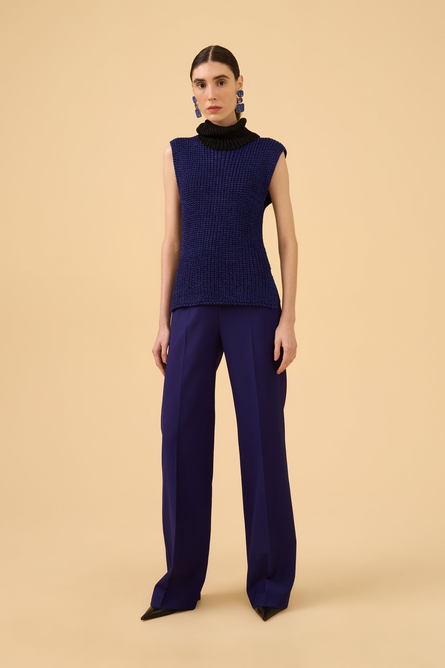 Colete Bicolor Em Tricot Purple Blue/preto