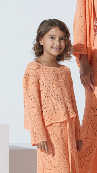Blusa Infantil Em Tricot Losango Rendado