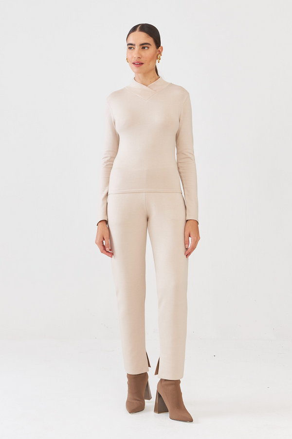 Calça Slim Com Fenda Em Tricot Ninive