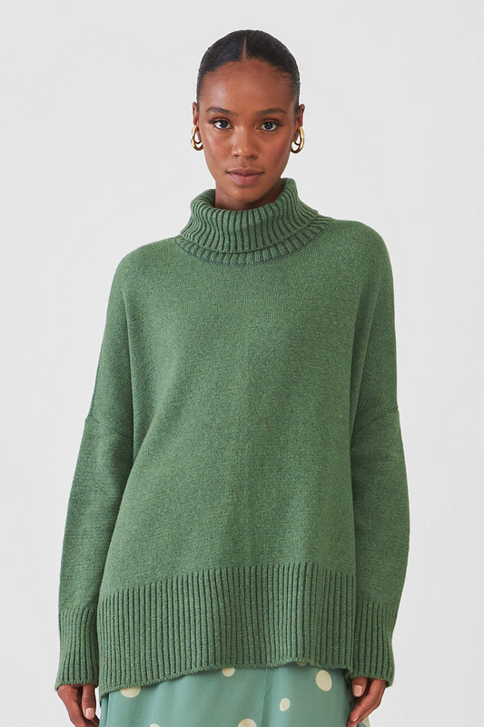 Blusa Ampla Em Tricot Com Gola Alta Alecrim
