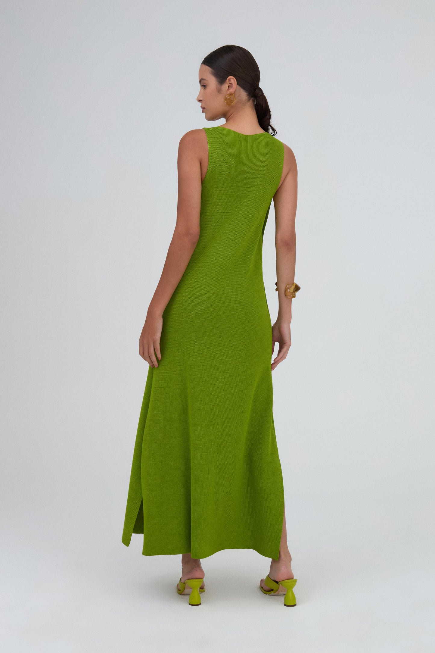 Vestido Regata Maxi Midi Com Bolsos Em Tricot Maçã Verde