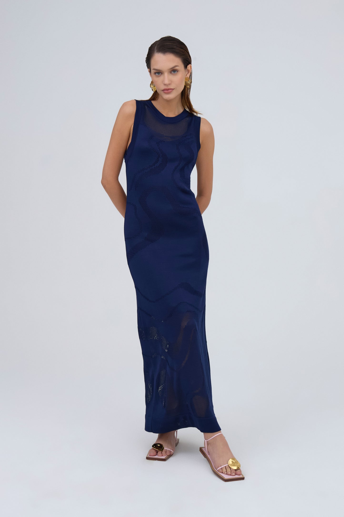 Vestido Midi Sem Mangas Com Tela Ondulada Em Tricot Azul Marinho