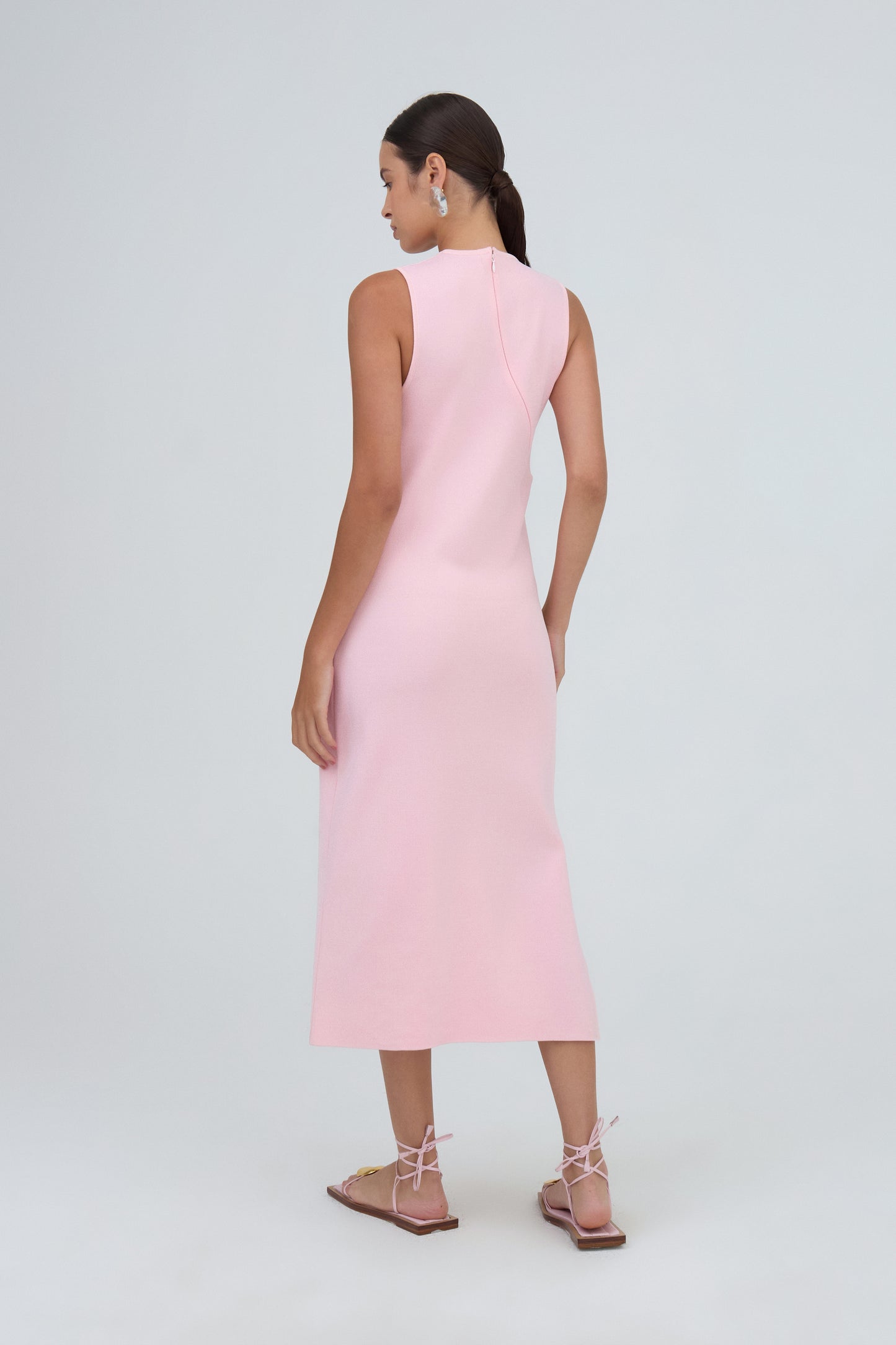 Vestido Midi Bicolor Formas Orgânicas Em Tricot Rosa Nude