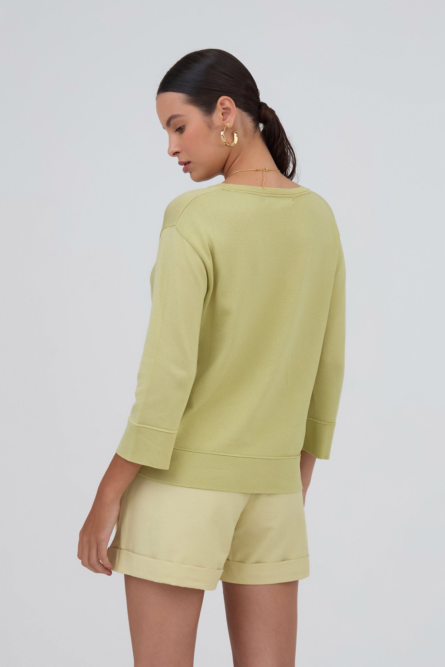 Blusa Decote Canoa Em Tricot Com Barrado Avocado