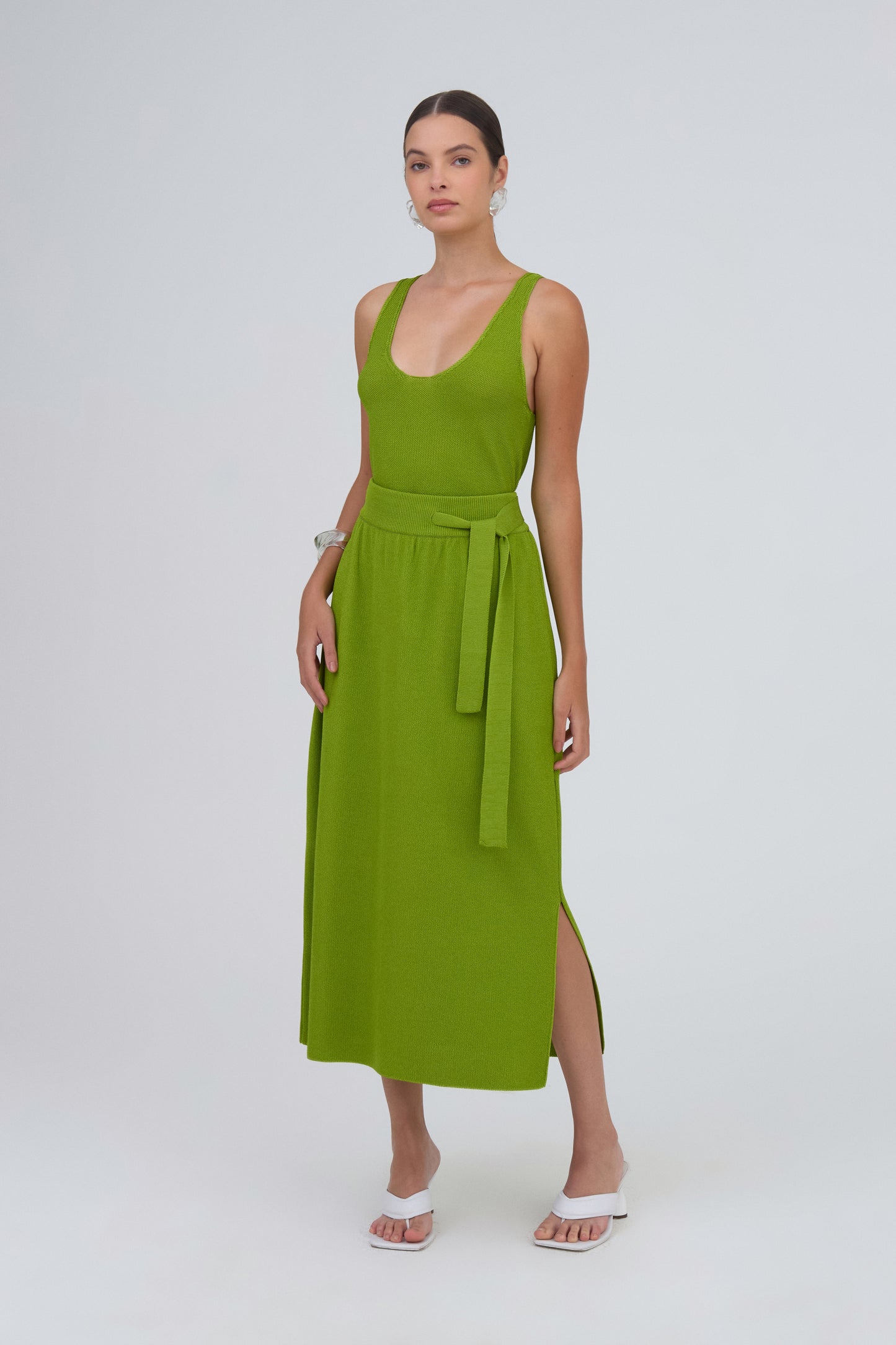 Saia Midi Com Cinto Amarração Em Tricot Piquet Maçã Verde