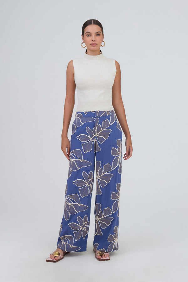 Calça Pantalona Em Tecido Bordado Azul