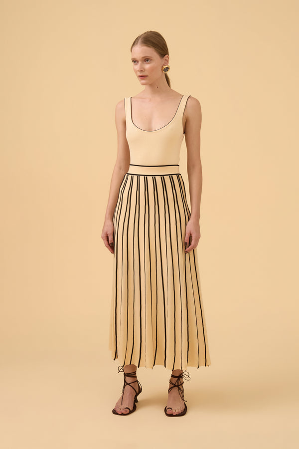 Saia Longuete Plissada Bicolor Em Tricot Comb. Bege Champagne