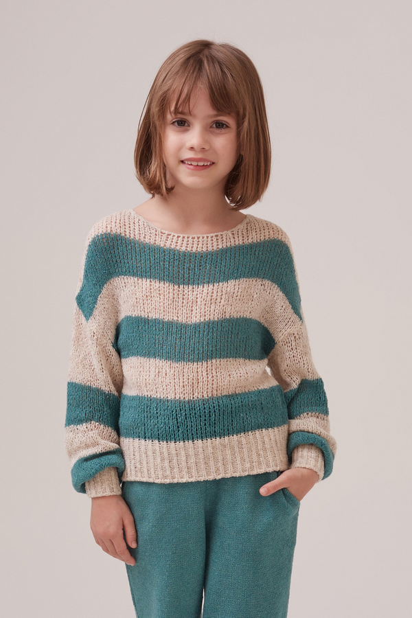 Blusa Infantil Decote Canoa Listrada Em Tricot Azul