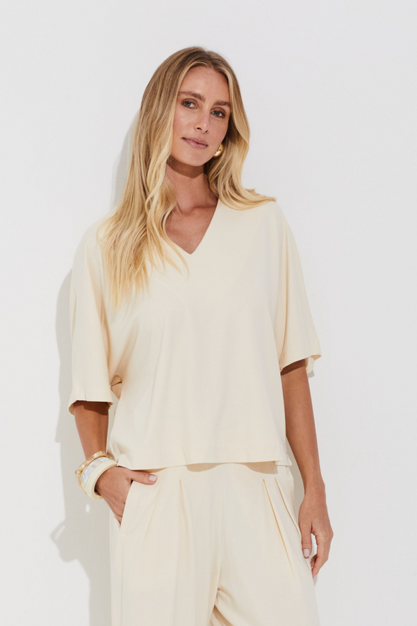 Blusa Em Crepe De Malha Com Decote Em V Marfim