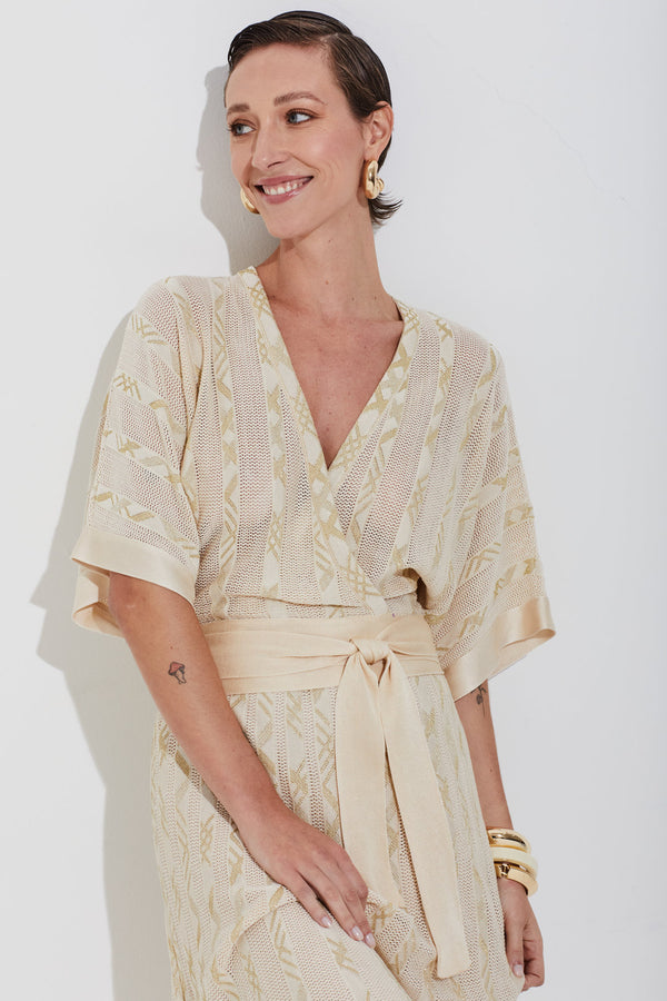 Blusa Tricot Tela E Jacquard Com Amarração New Palha/dourado