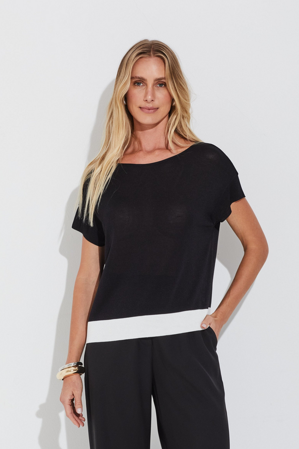 Blusa Bicolor Listrada Preto e Off White