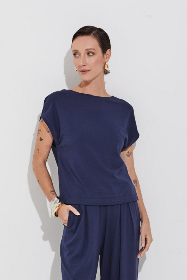 Blusa Em Crepe De Malha Com Decote Redondo Com Barra Italiana Navy Classico