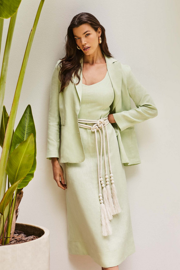 Vestido Em Linho 100% Acinturado Com Pences Verde Claro
