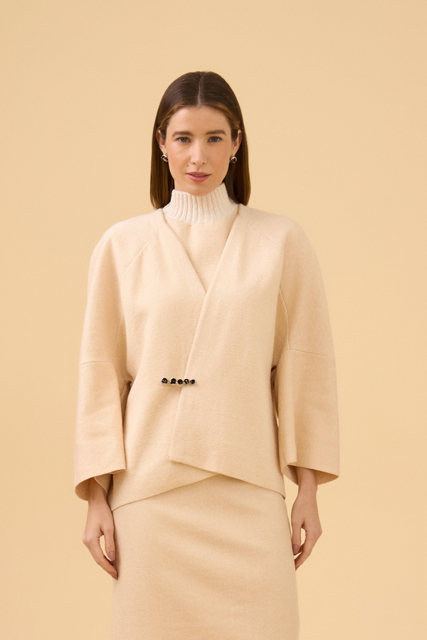 Casaco Curto Tweed Leve Em Tricot Comb. Off White