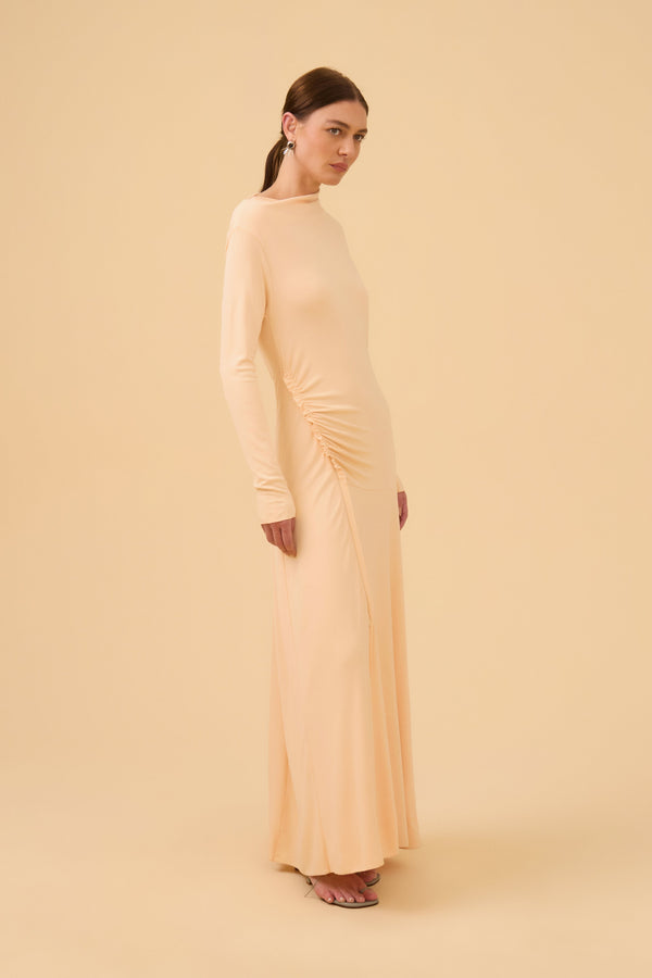Vestido Longo Manga Longa Franzido Em Malha Light Peach