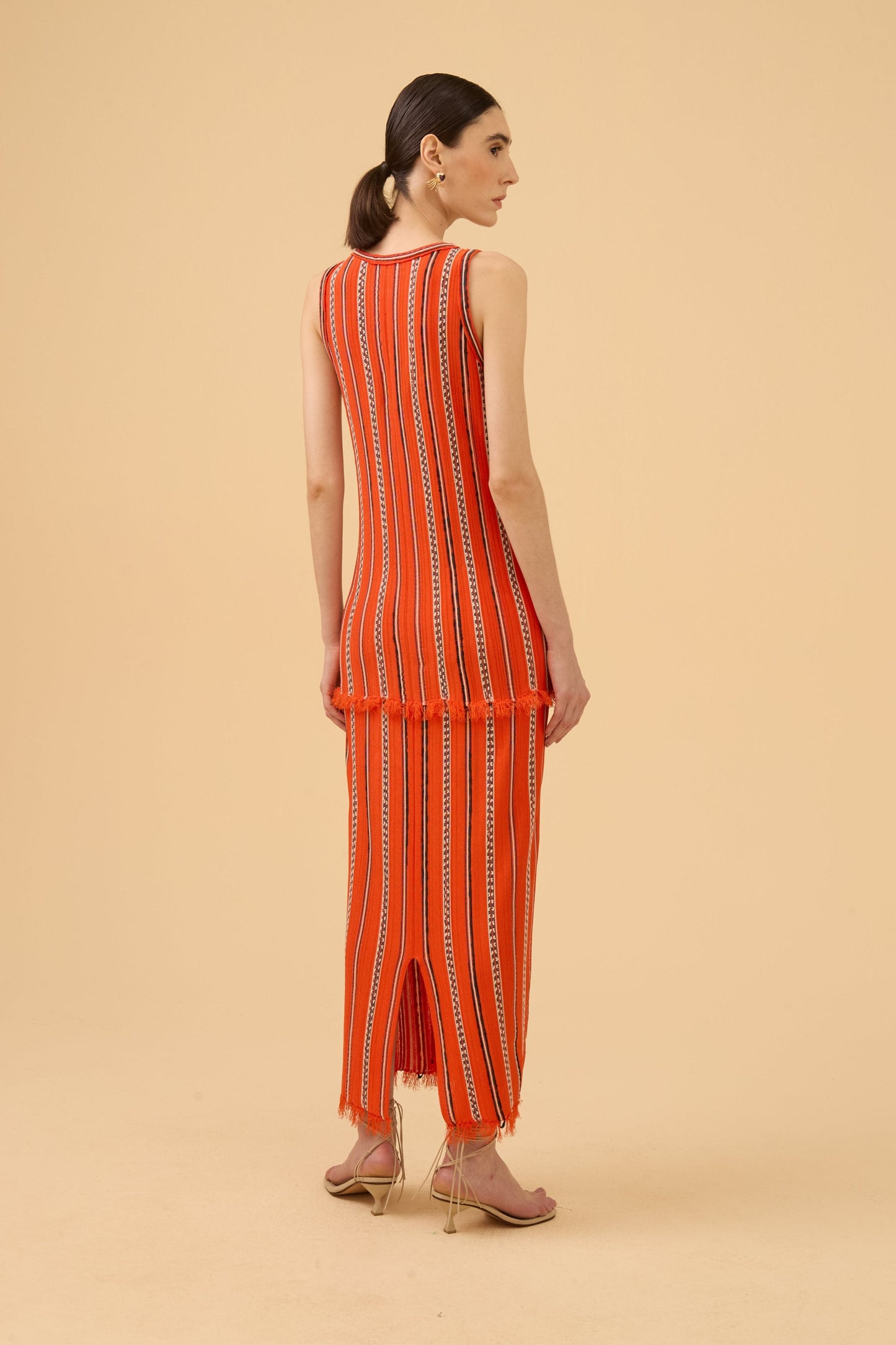 Vestido Reto Detalhe Franjas Em Tricot Comb. Vermelho Scarlat