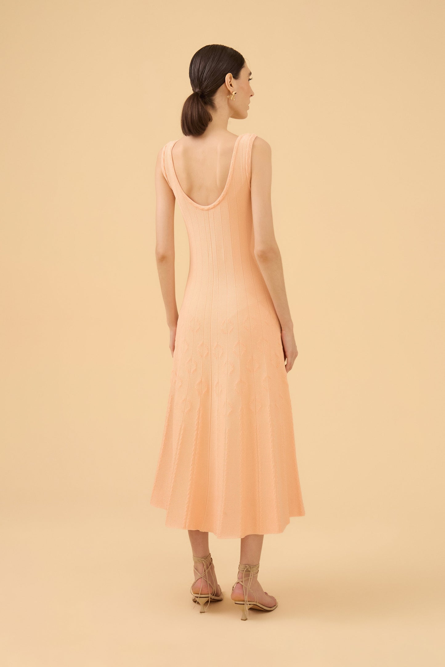 Vestido Mídi Jacquard Textura e Tricot Light Peach