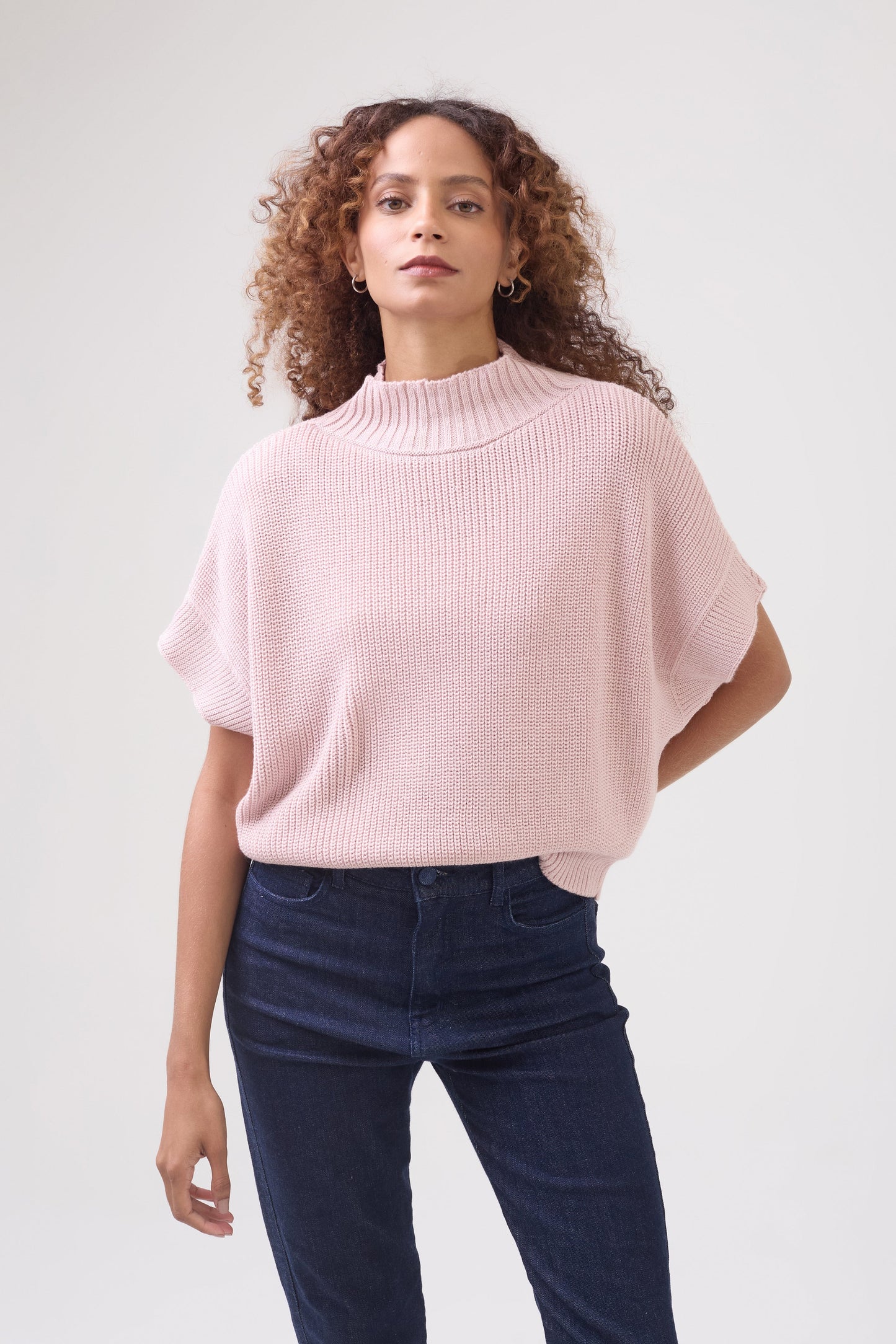 Blusa Manga Curta Decote Canelado Em Tricot Rosa