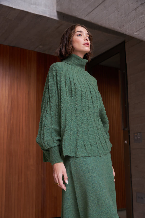 Poncho Em Tricot Ondulado