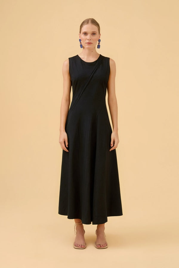 Vestido Mídi Evasê Detalhe Recortes Em Malha Preto
