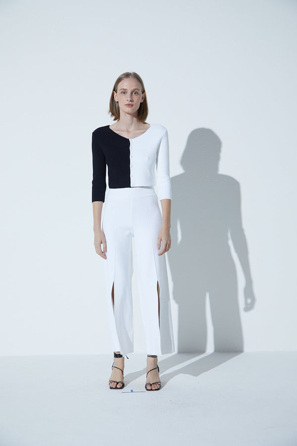 Casaqueto Bicolor Em Tricot Off-White e Preto