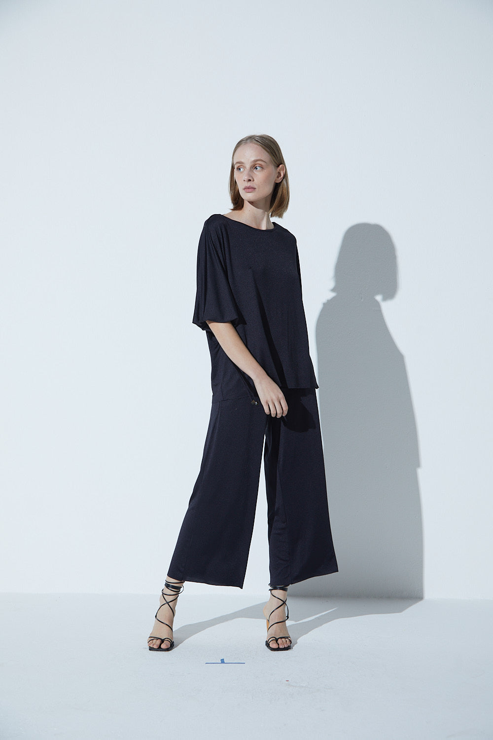 Blusa Manga Bufante Em Jersey Preto